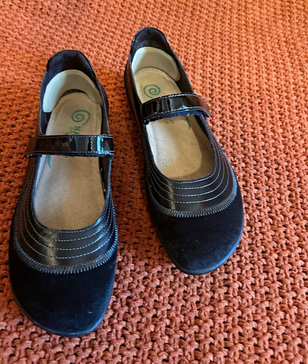 Naot Kirei Women’s Black Leather Mary Jane Casual Shoes Hook & Loop EU 37 US 6